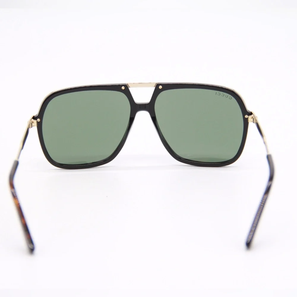 Gucci model gg0200s